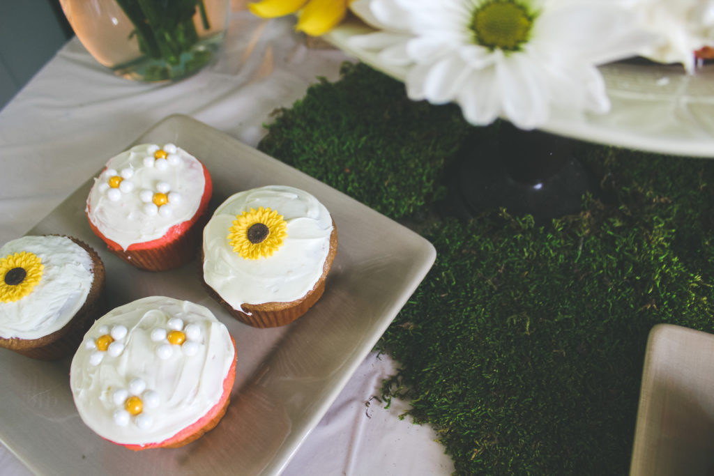 sunflowers cupcakes